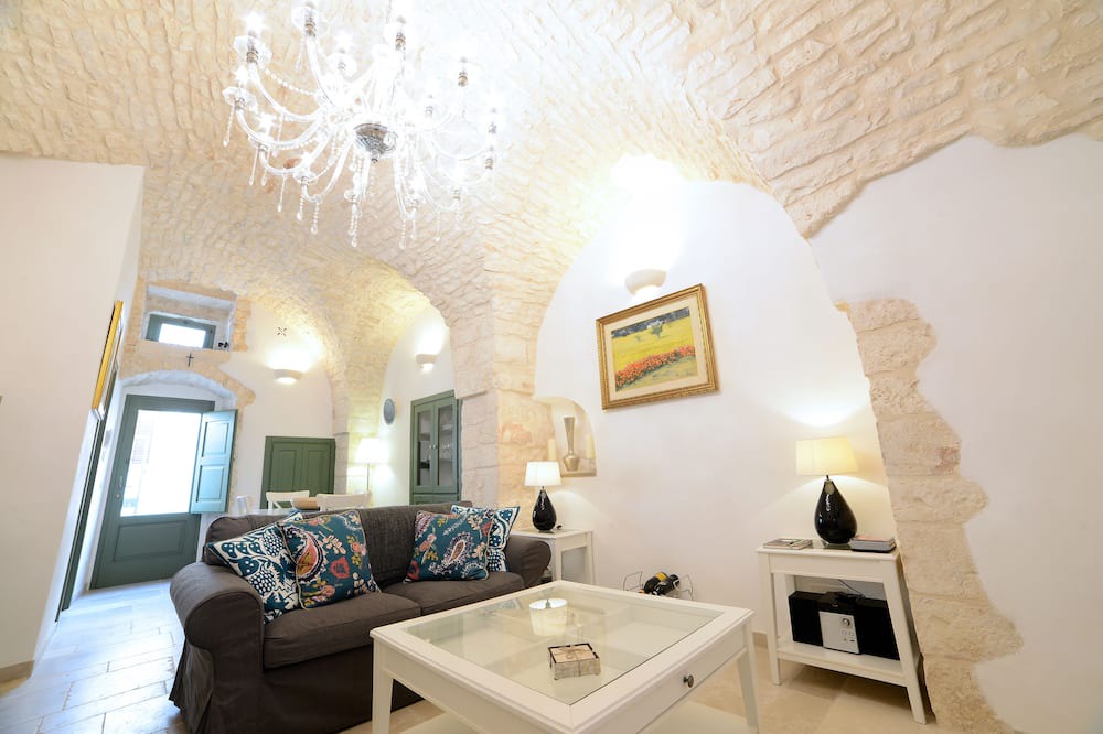 Photo of Livingroom in Old Town Cisternino