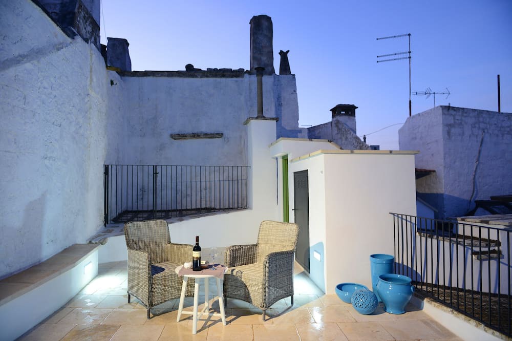 Photo of Patio Balcony in Old Town Cisternino