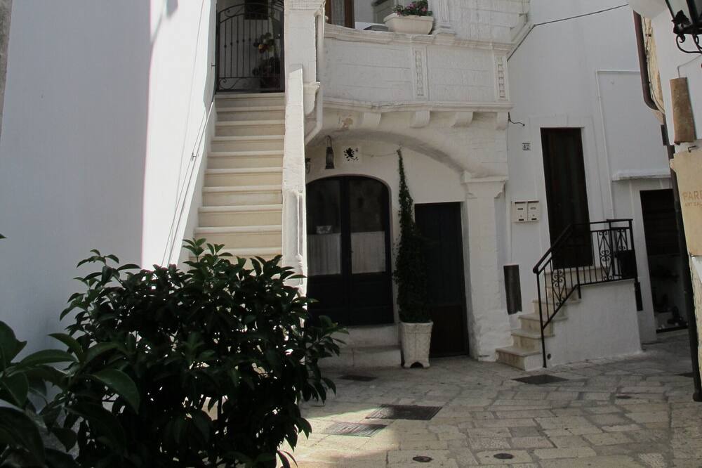 Photo of Outdoor in Old Town Cisternino