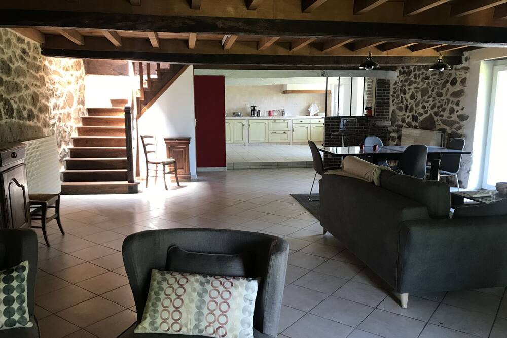 Photo of Livingroom in Ayzac-Ost