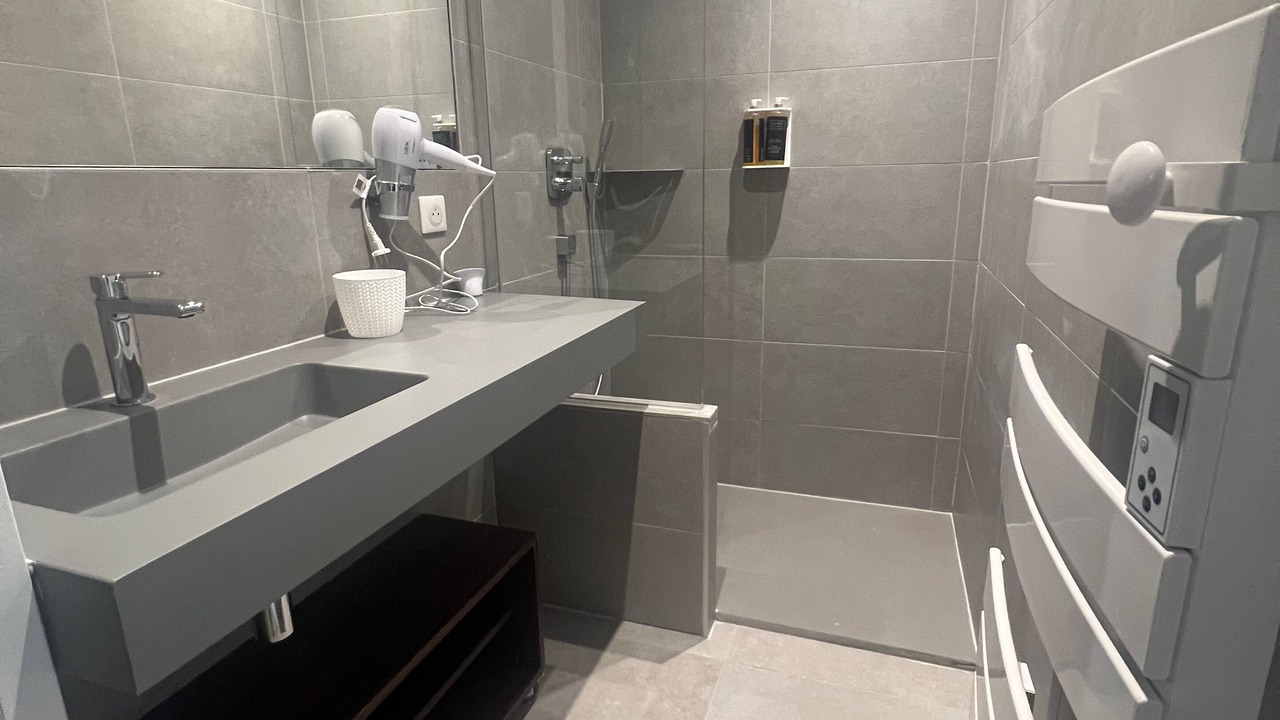 Photo of Bathroom in Lozanne