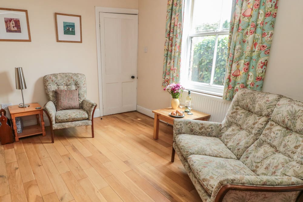 Photo of Livingroom in Fylingthorpe