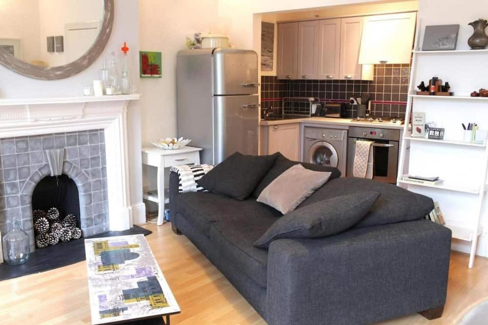Photo of Livingroom in West Hampstead