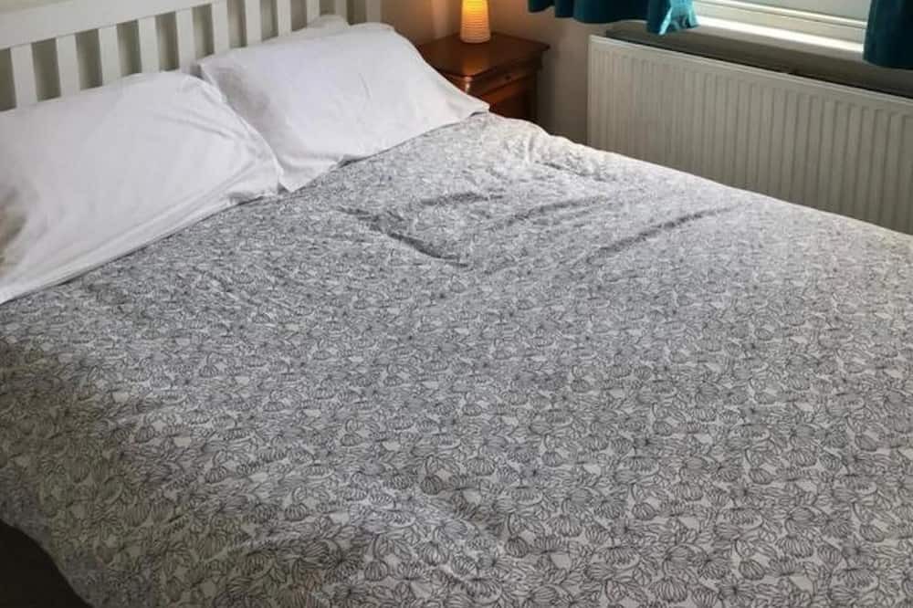 Photo of Bedroom in West Hampstead