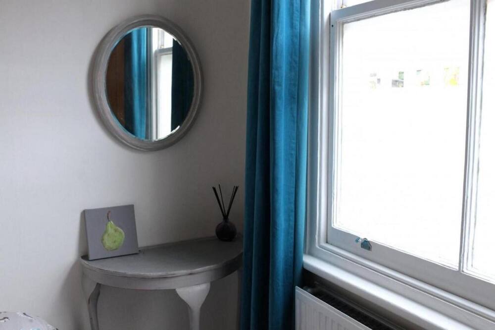 Photo of Bedroom in West Hampstead
