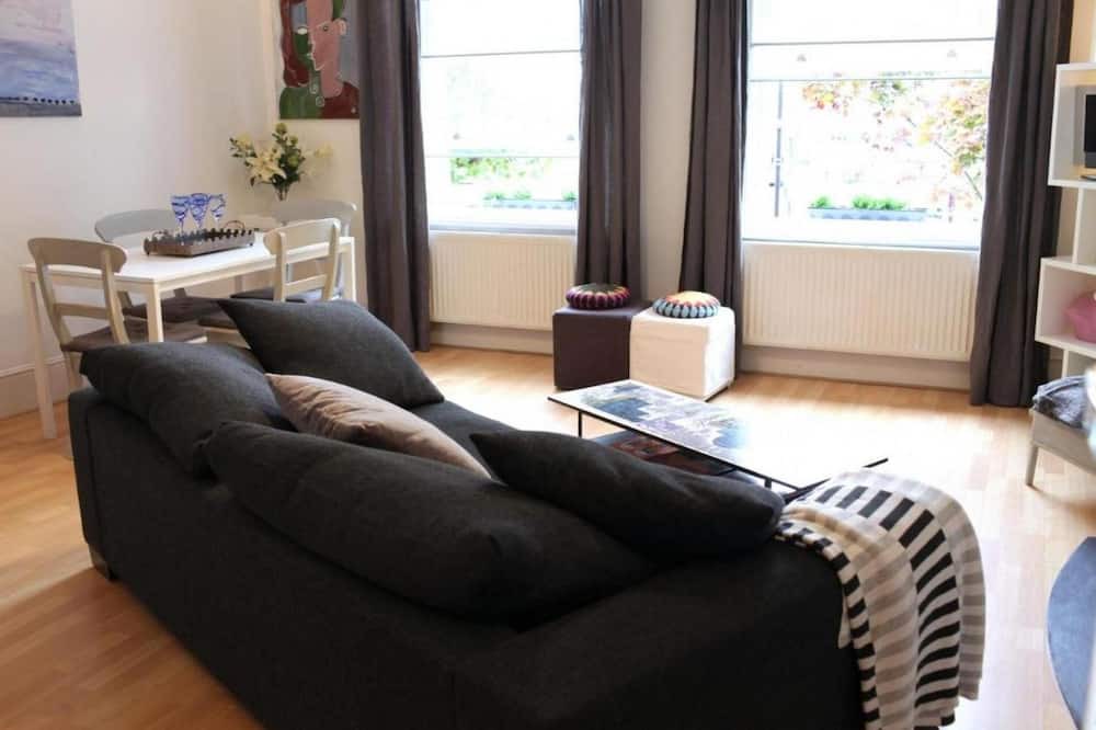 Photo of Livingroom in West Hampstead