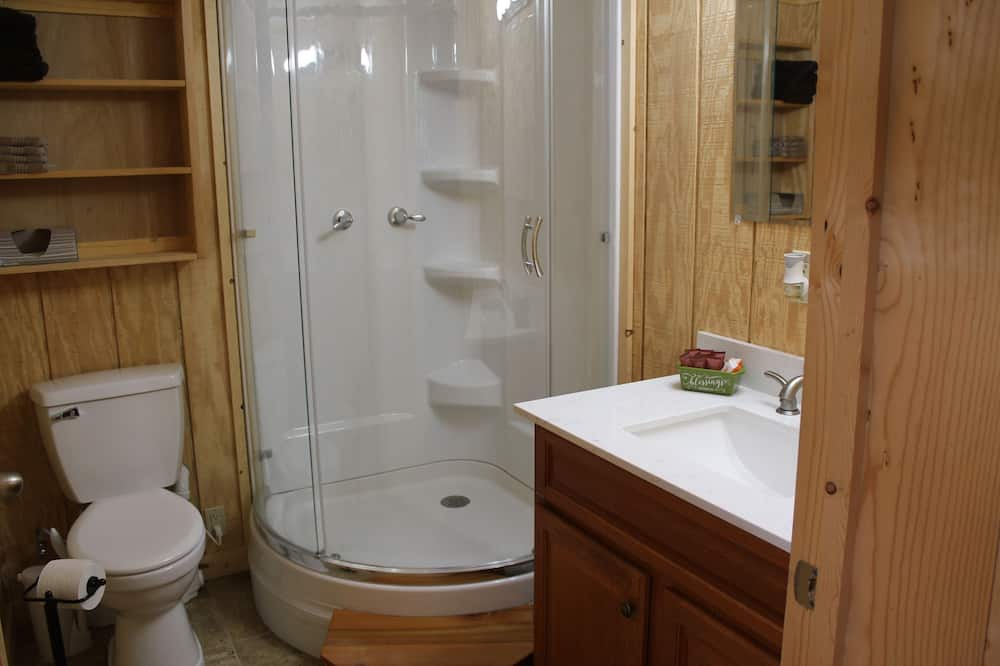 Photo of Bathroom in Goreville