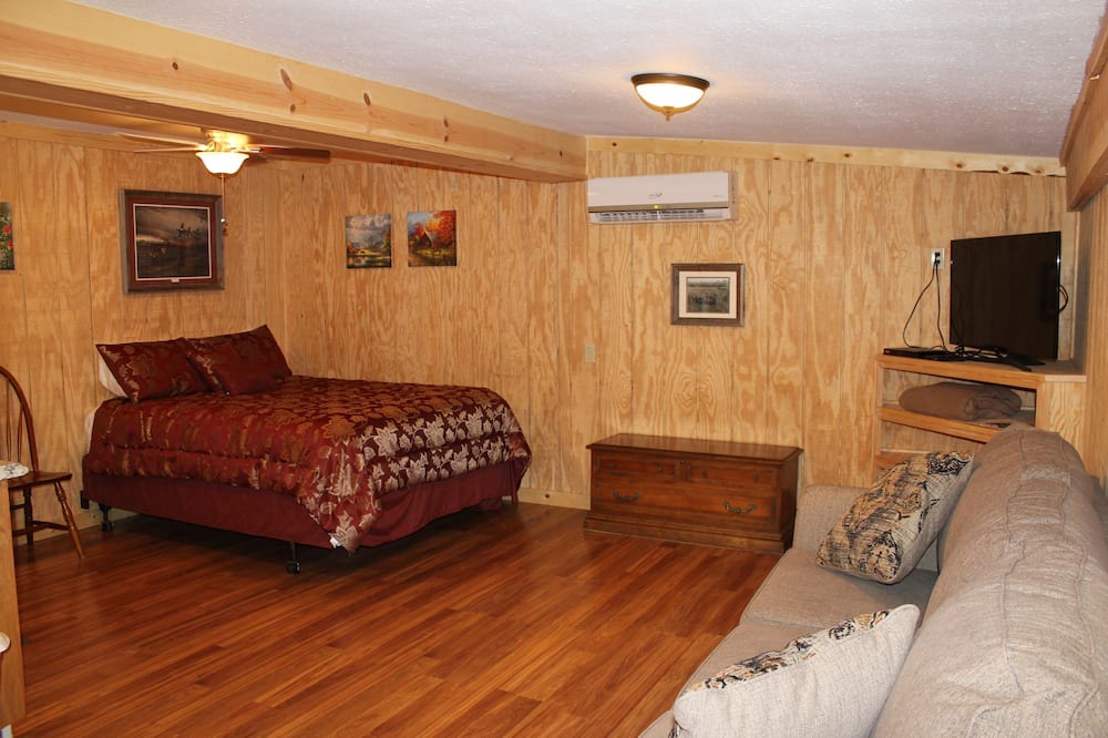 Photo of Bedroom in Goreville
