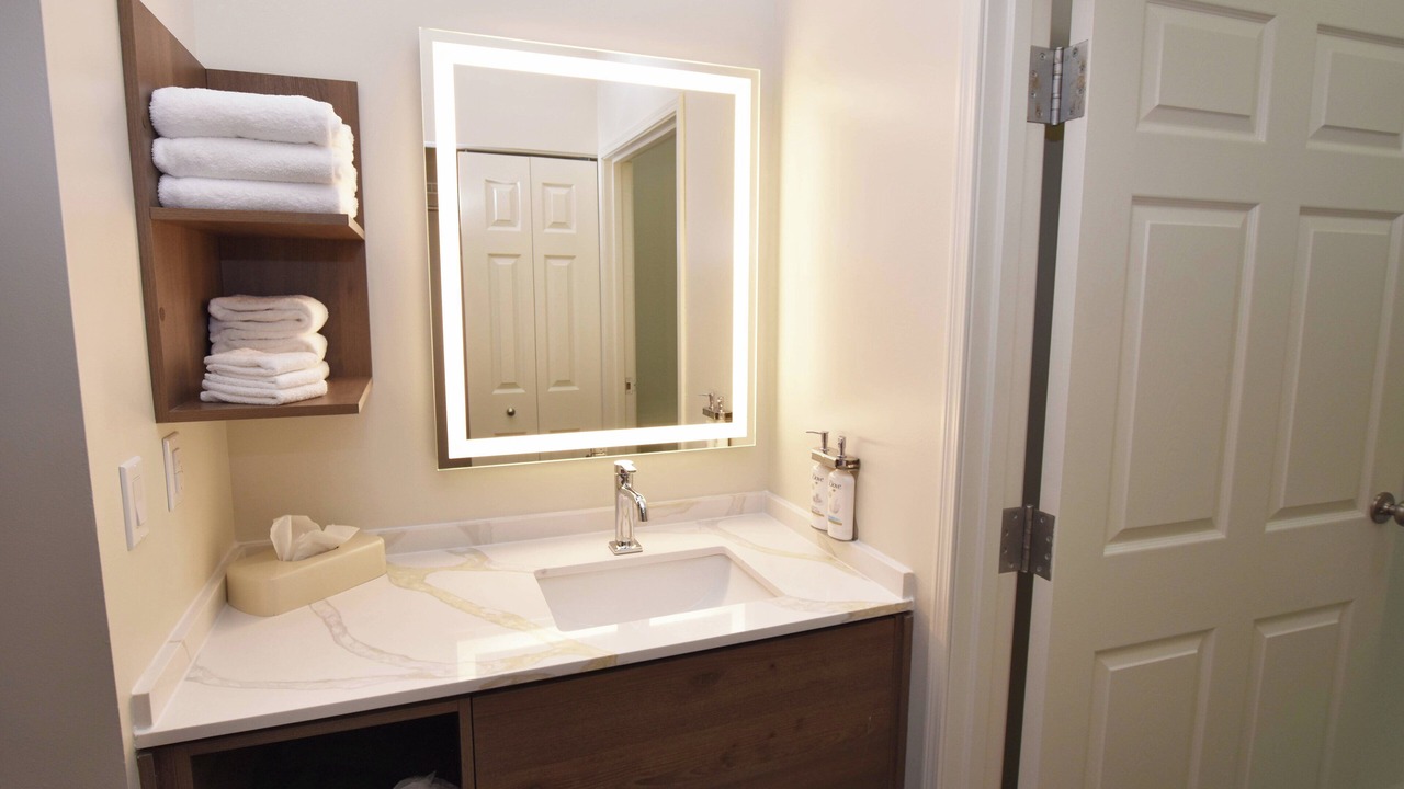 Photo of Bedroom in Novi