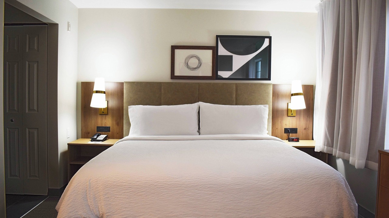 Photo of Bedroom in Novi