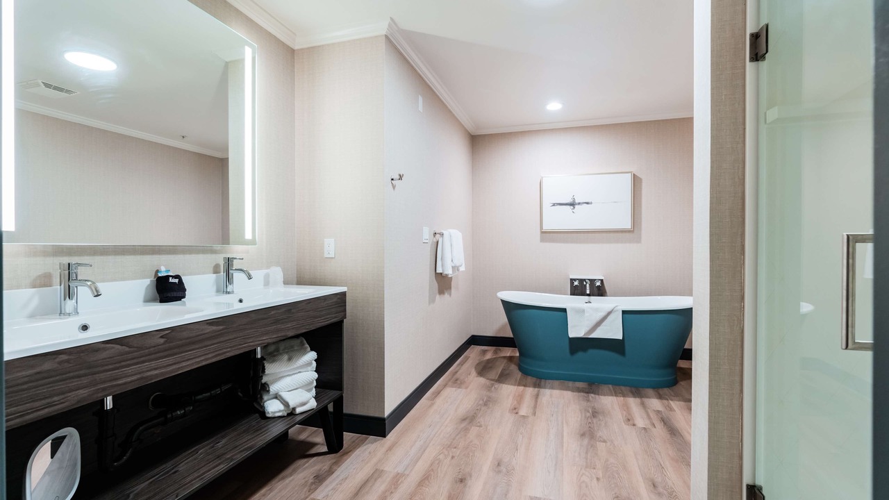 Photo of Bathroom in Cascade