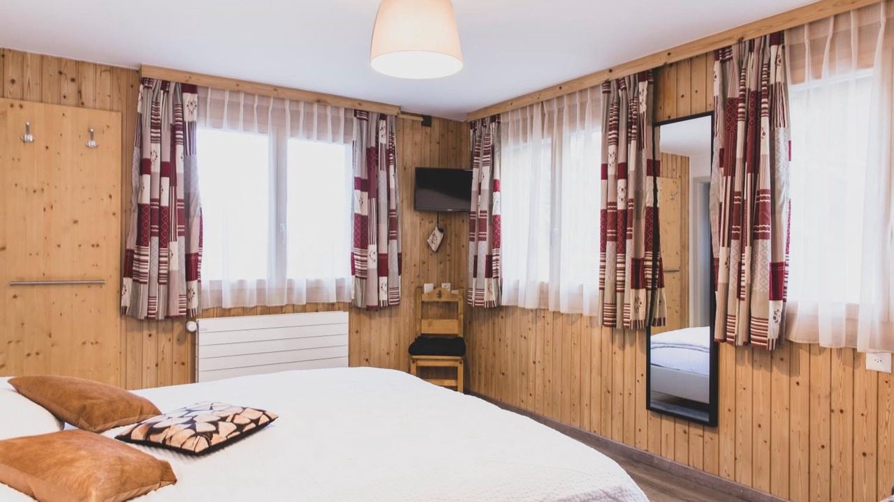 Photo of Bedroom in Zinal