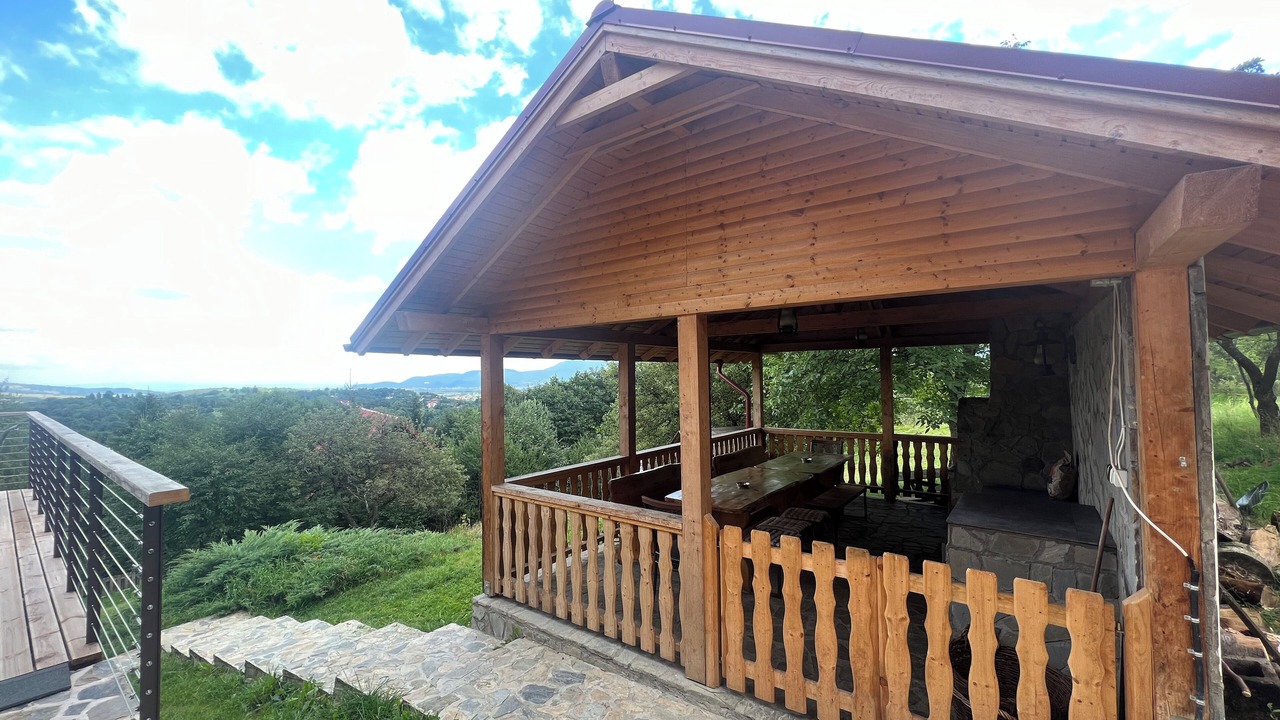 Photo of Outdoor in Bran