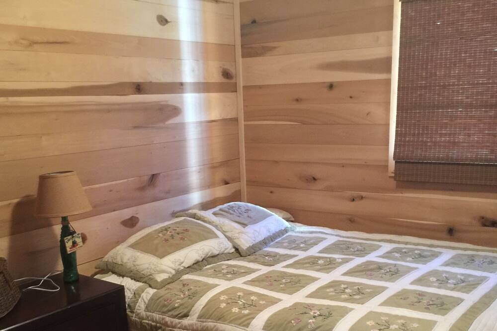 Photo of Bedroom in Cobden
