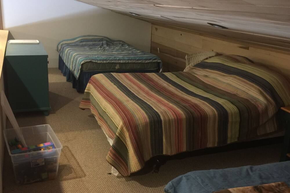 Photo of Bedroom in Cobden
