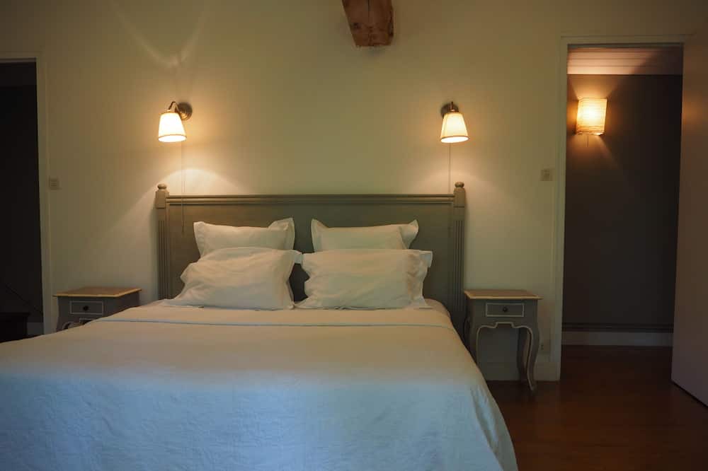 Photo of Bedroom in Palluaud