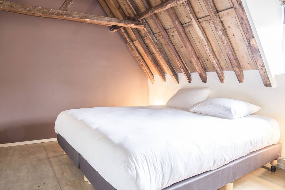Photo of Bedroom in Holwerd