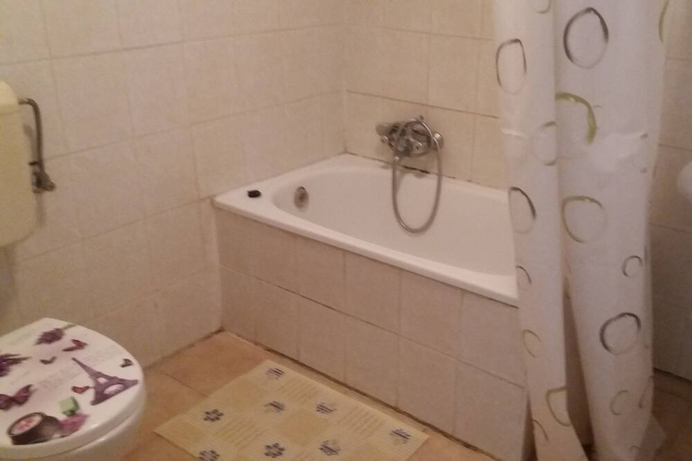 Photo of Bathroom in Badacsonyors