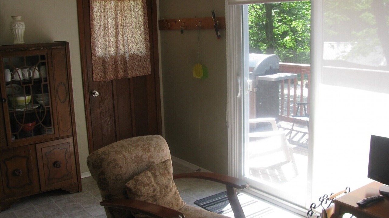 Photo of Livingroom in Isaacs Glen