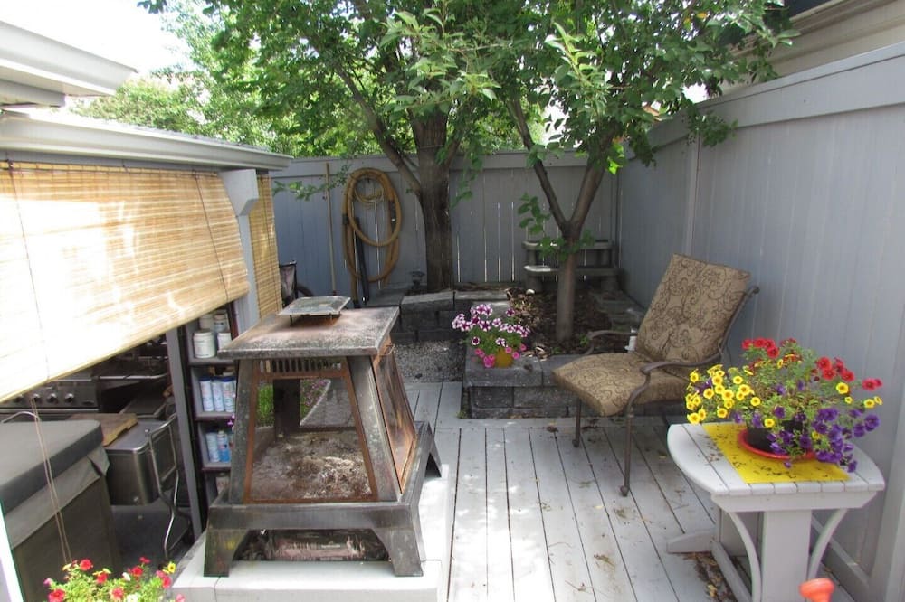 Photo of Patio Balcony in Southeast Calgary