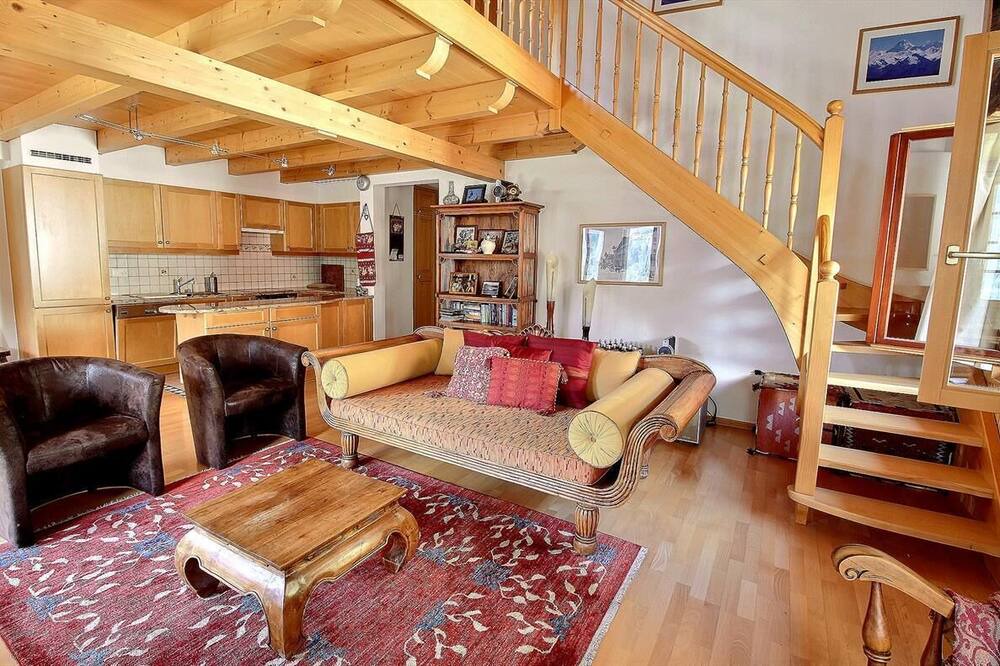 Photo of Livingroom in Champery