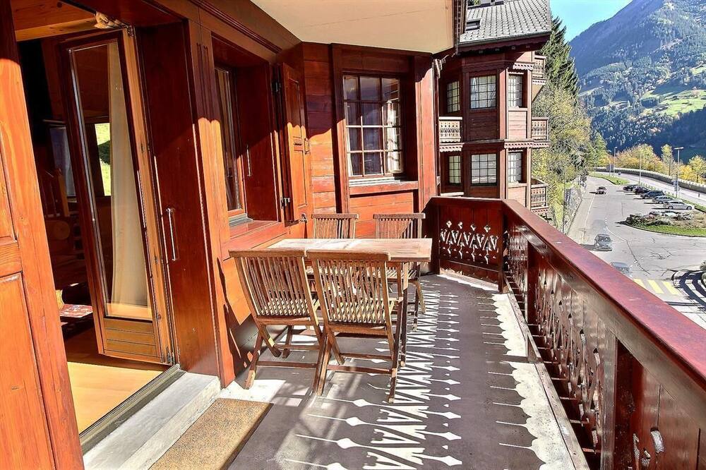 Photo of Patio Balcony in Champery