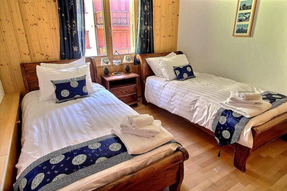 Photo of Bedroom in Champery