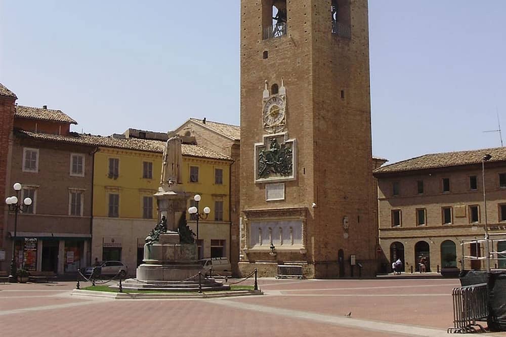 Photo of Others in Recanati Old Town