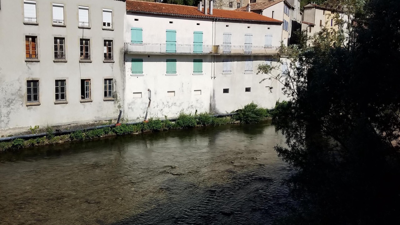Photo of Buildings in Quillan