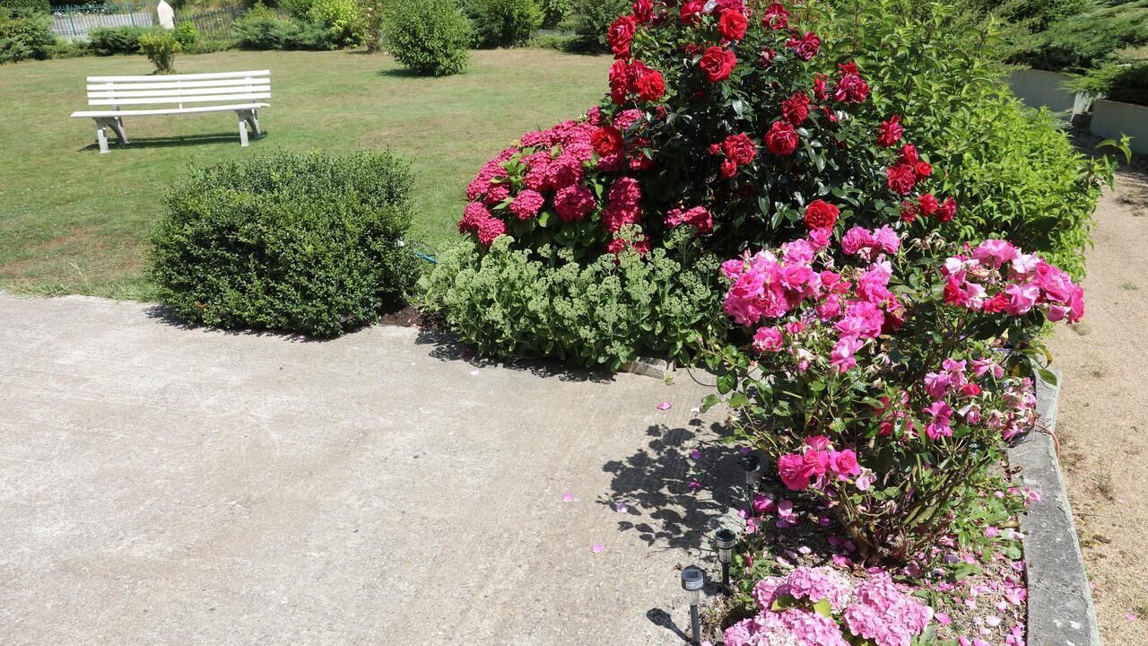 Photo of Outdoor in Gueron