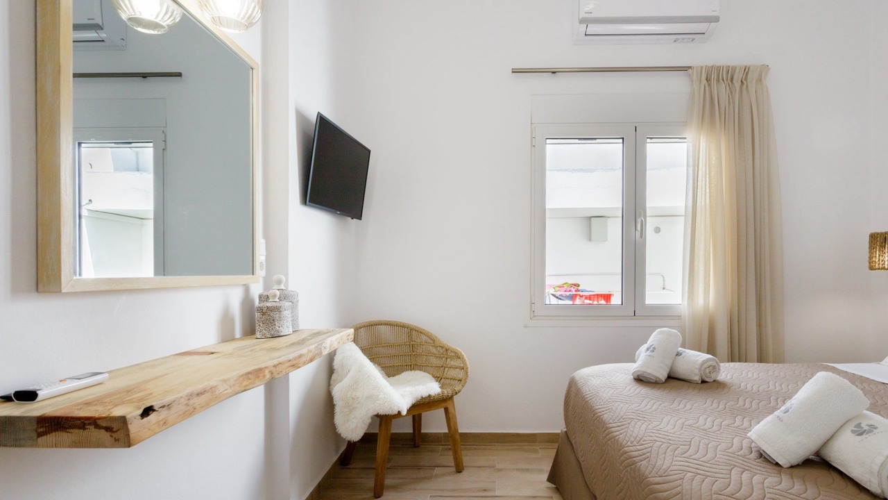 Photo of Bedroom in Kokkini Chani