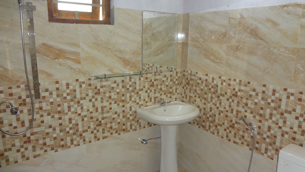 Photo of Bathroom in Kirinda