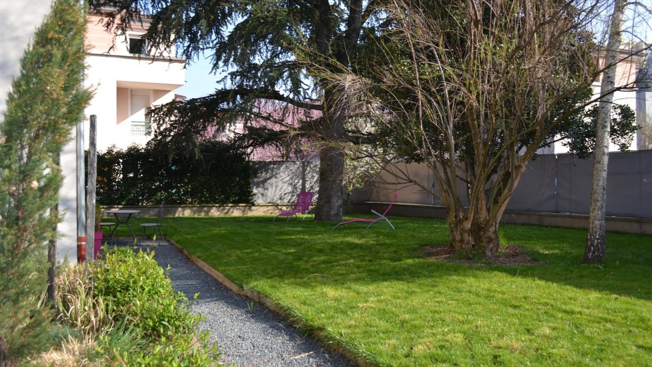 Photo of Outdoor in La Demi - Lune