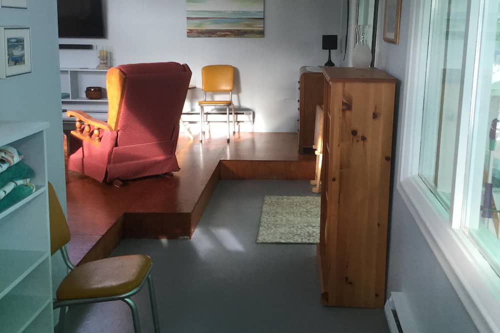 Photo of Bedroom in Boutiliers Point