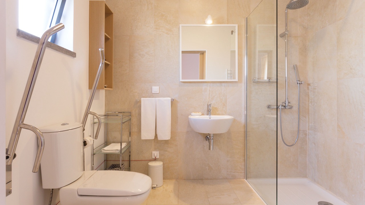 Photo of Bathroom in Santa Maria da Devesa
