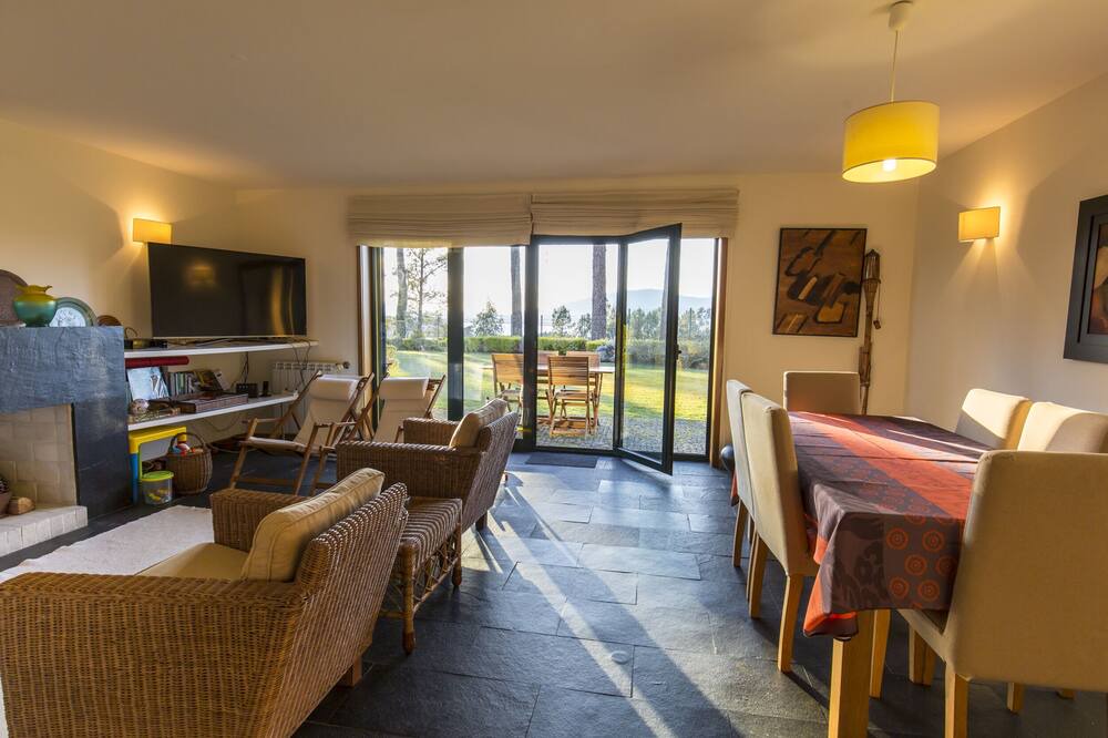 Photo of Livingroom in Lanhelas