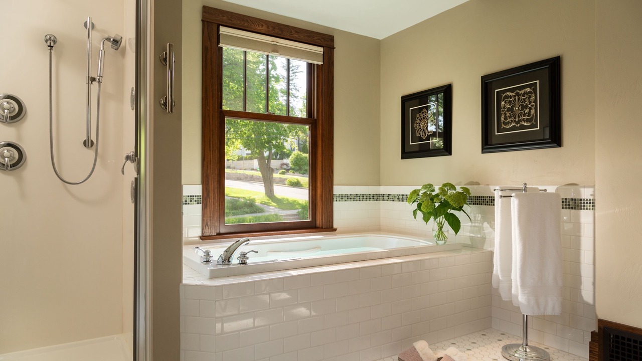 Photo of Bathroom in Regent