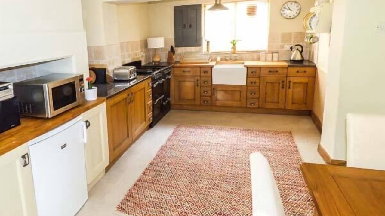 Photo of Kitchen in Alton