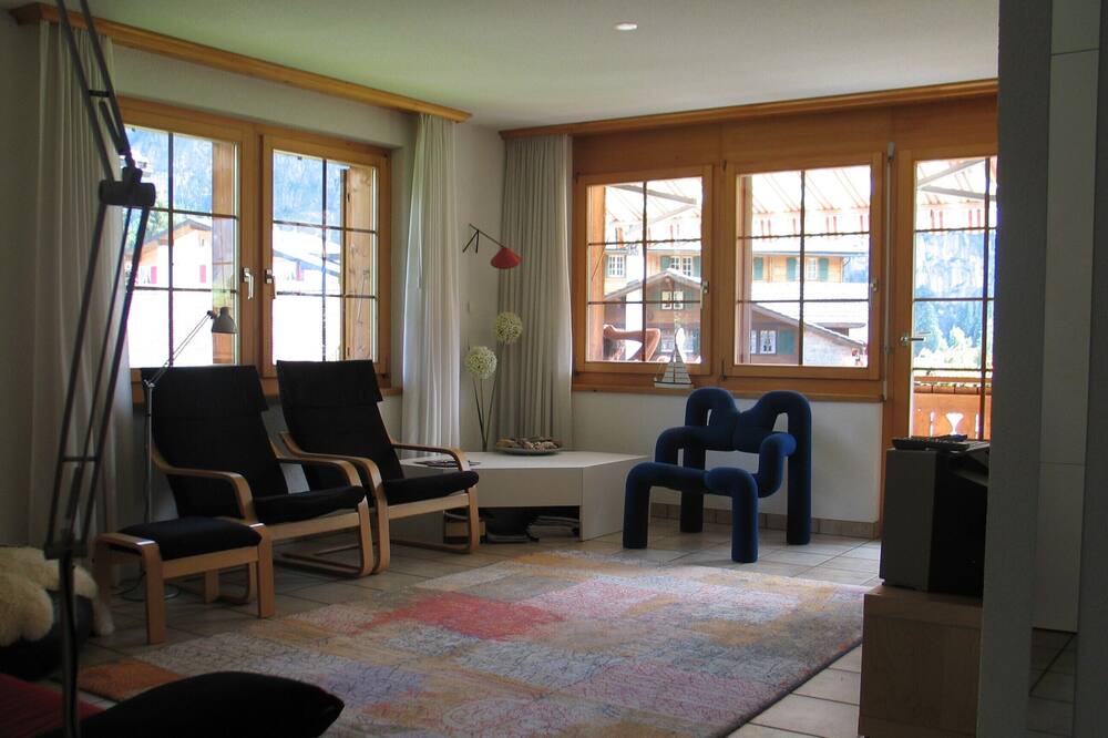 Photo of Livingroom in Kandersteg