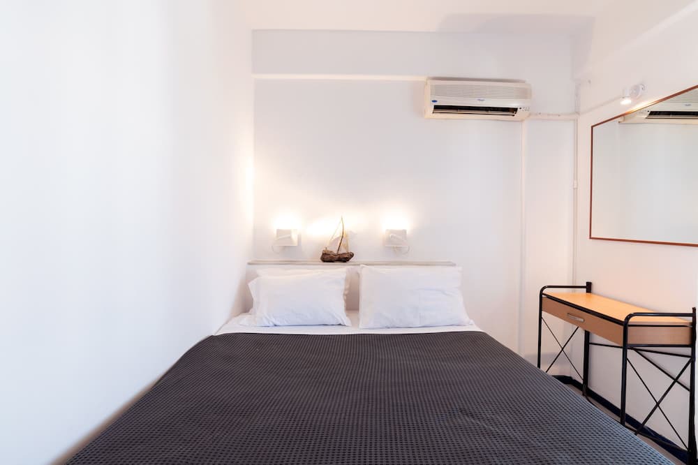 Photo of Bedroom in Ampelas