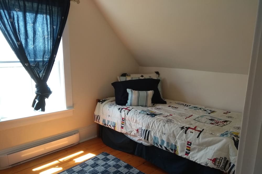 Photo of Bedroom in Meteghan
