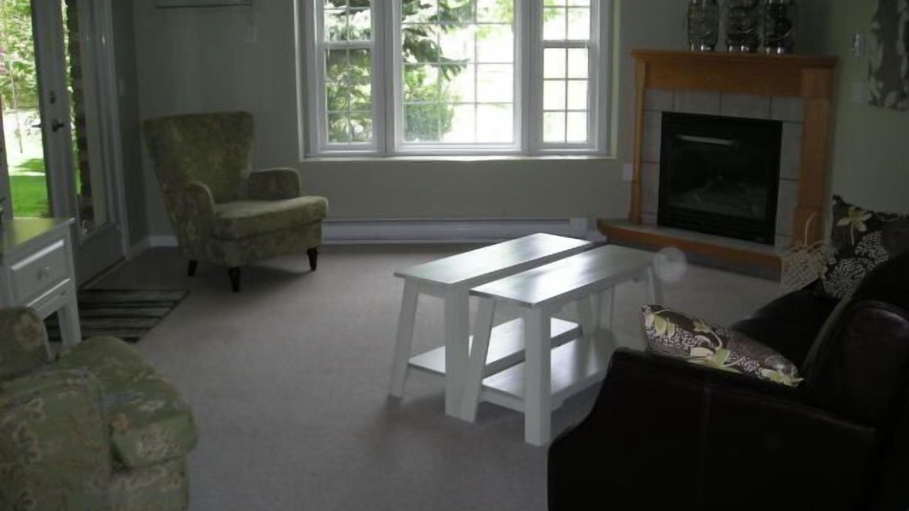 Photo of Livingroom in Okanagan-Similkameen