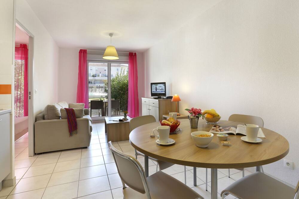 Photo of Livingroom in Le Grau-Du-Roi