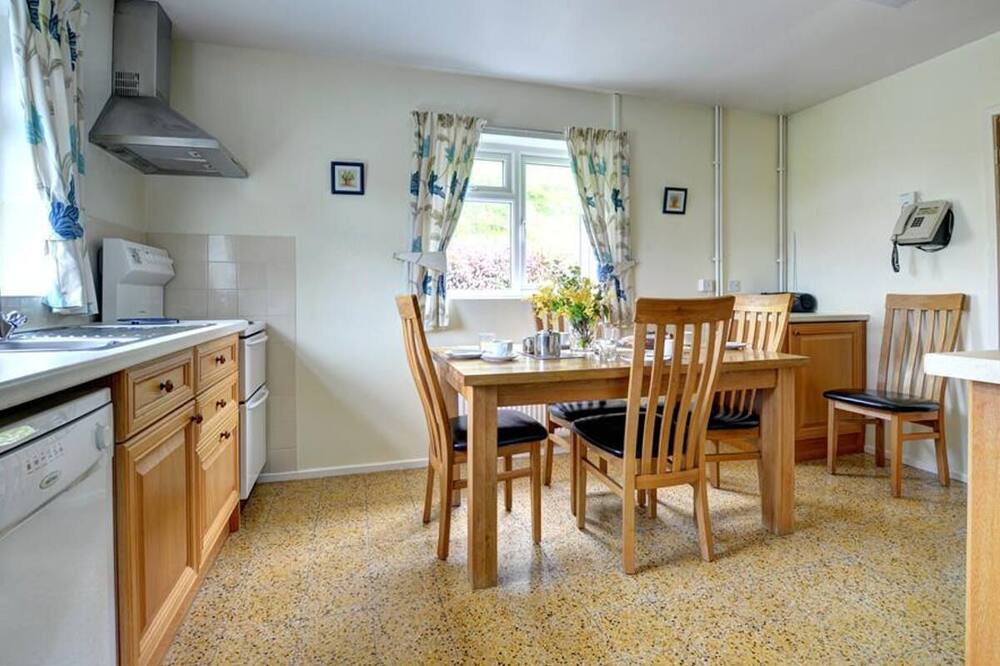 Photo of Kitchen in Gwynedd- Snowdonia