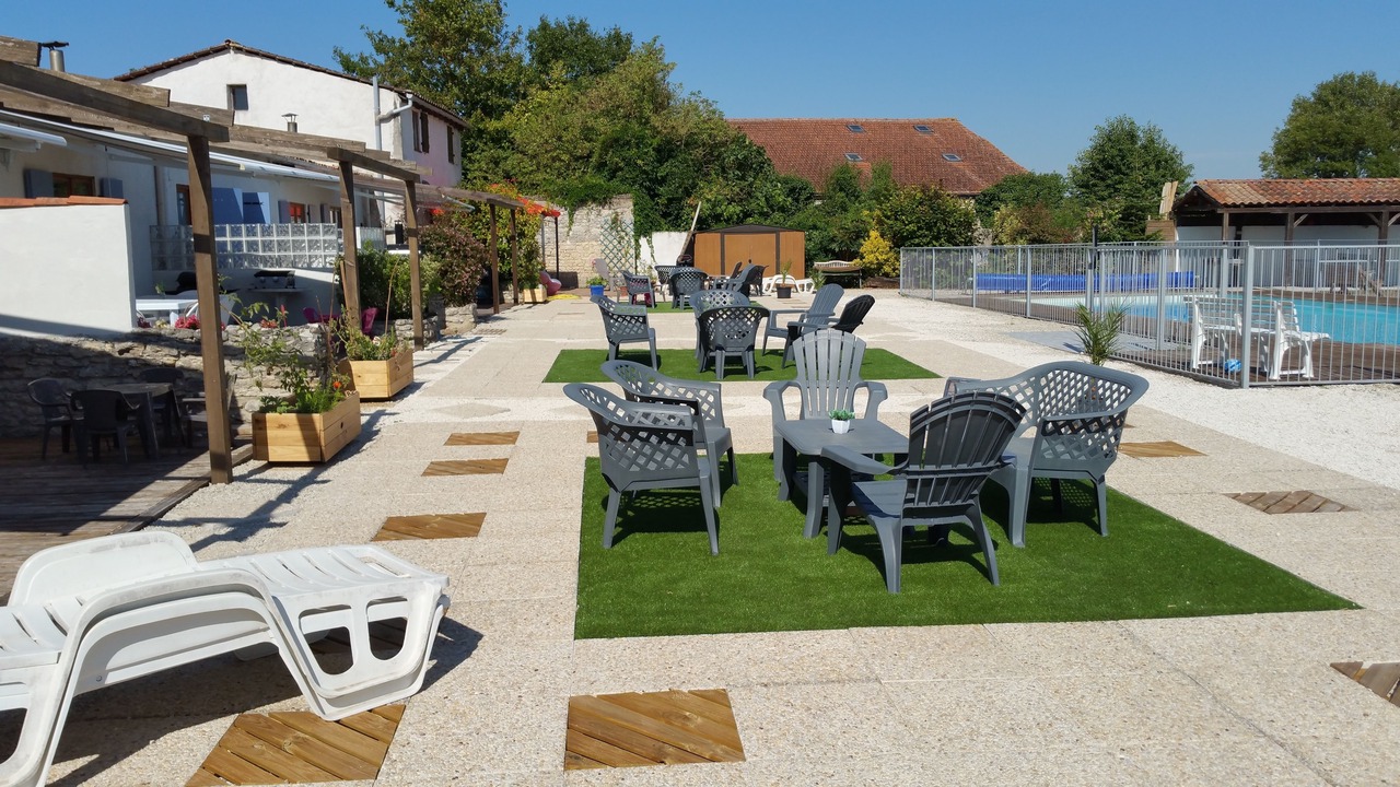 Photo of Patio Balcony in Gibourne