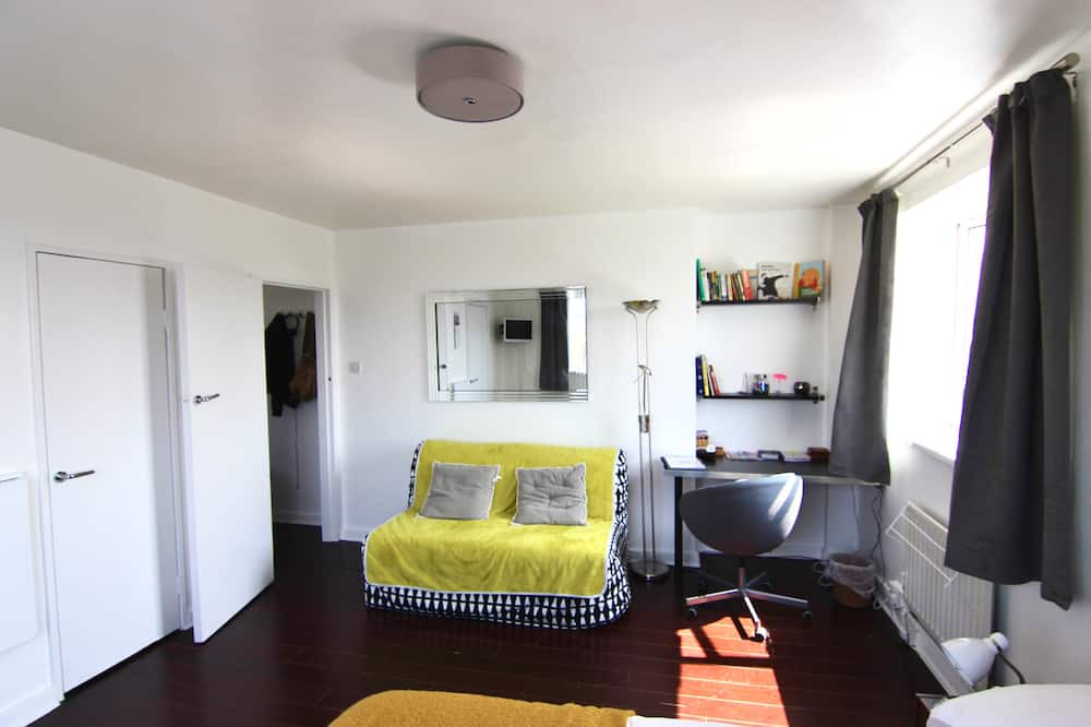 Photo of Livingroom in St. Pancras and Somers Town