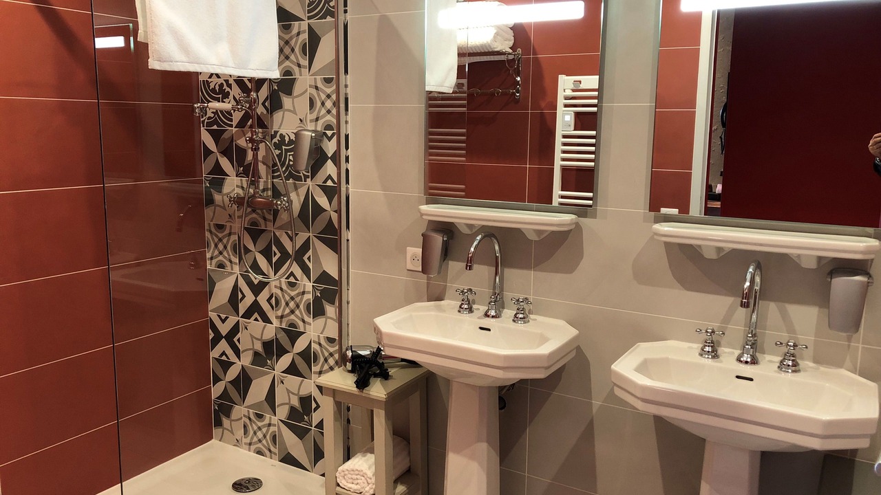 Photo of Bathroom in Tour-en-Sologne