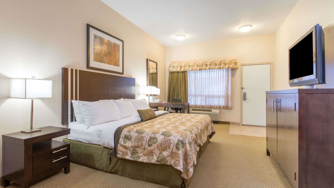 Photo of Bedroom in Wainwright