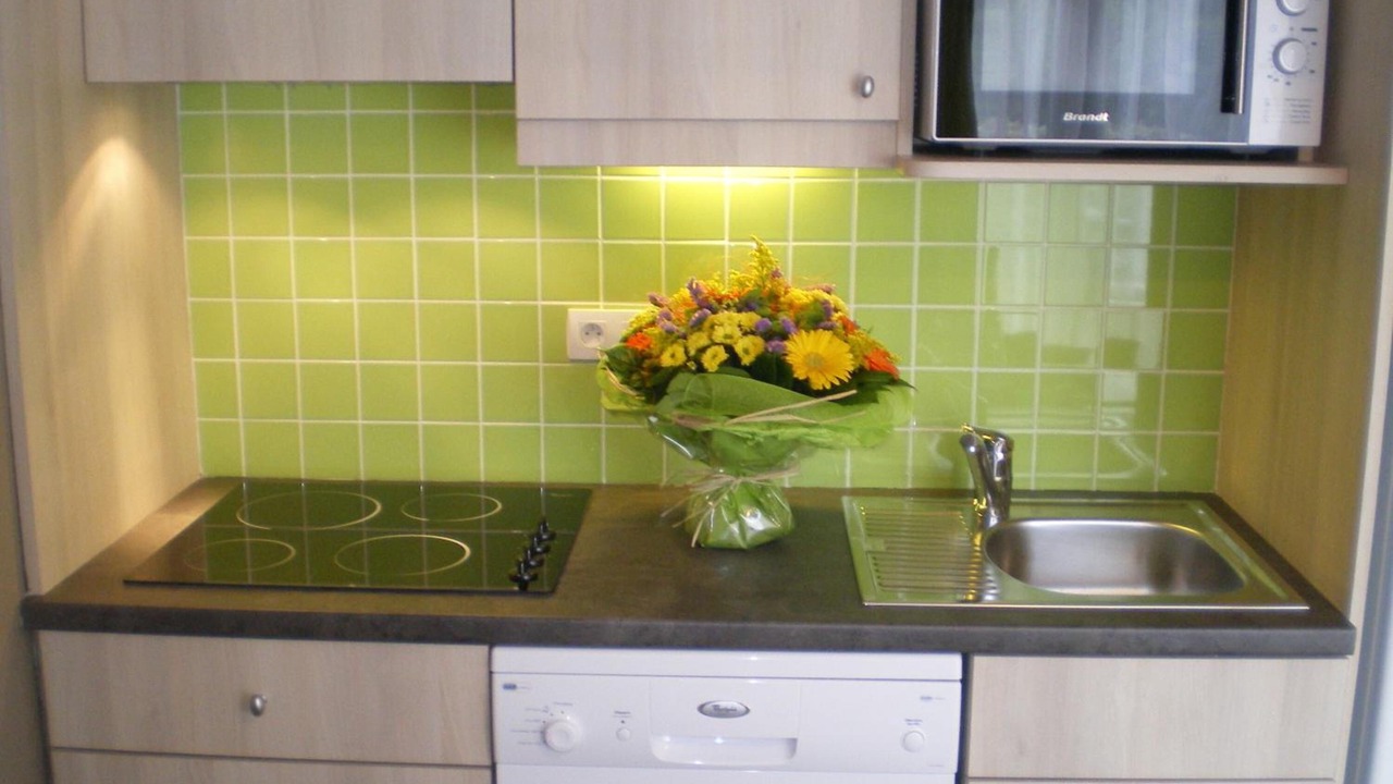 Photo of Kitchen in Portbail