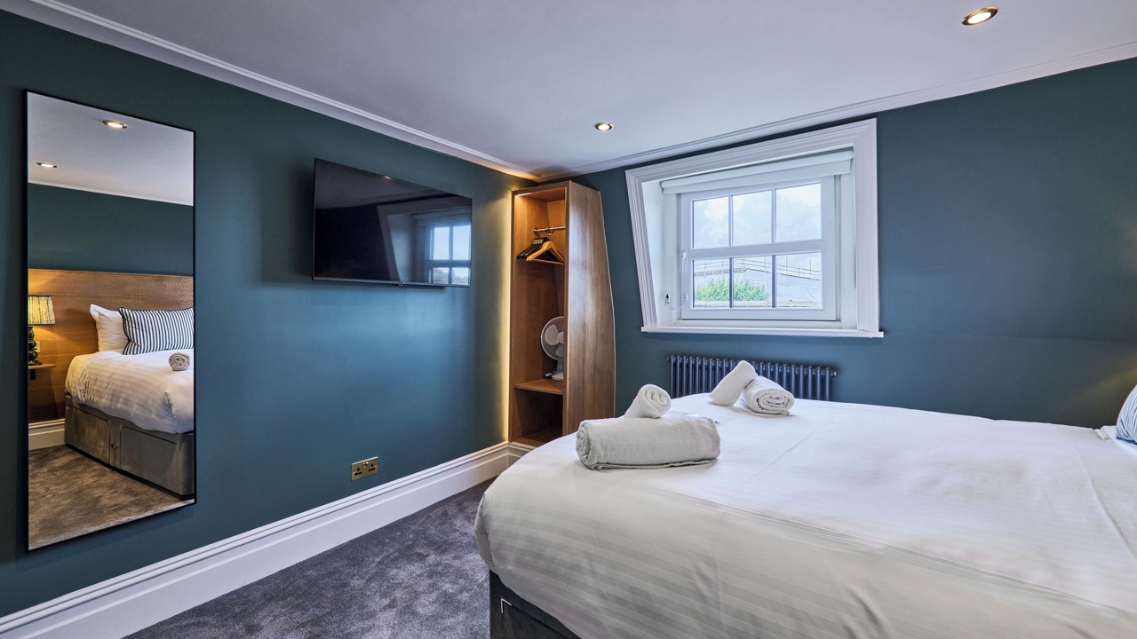 Photo of Bedroom in Hackney Central